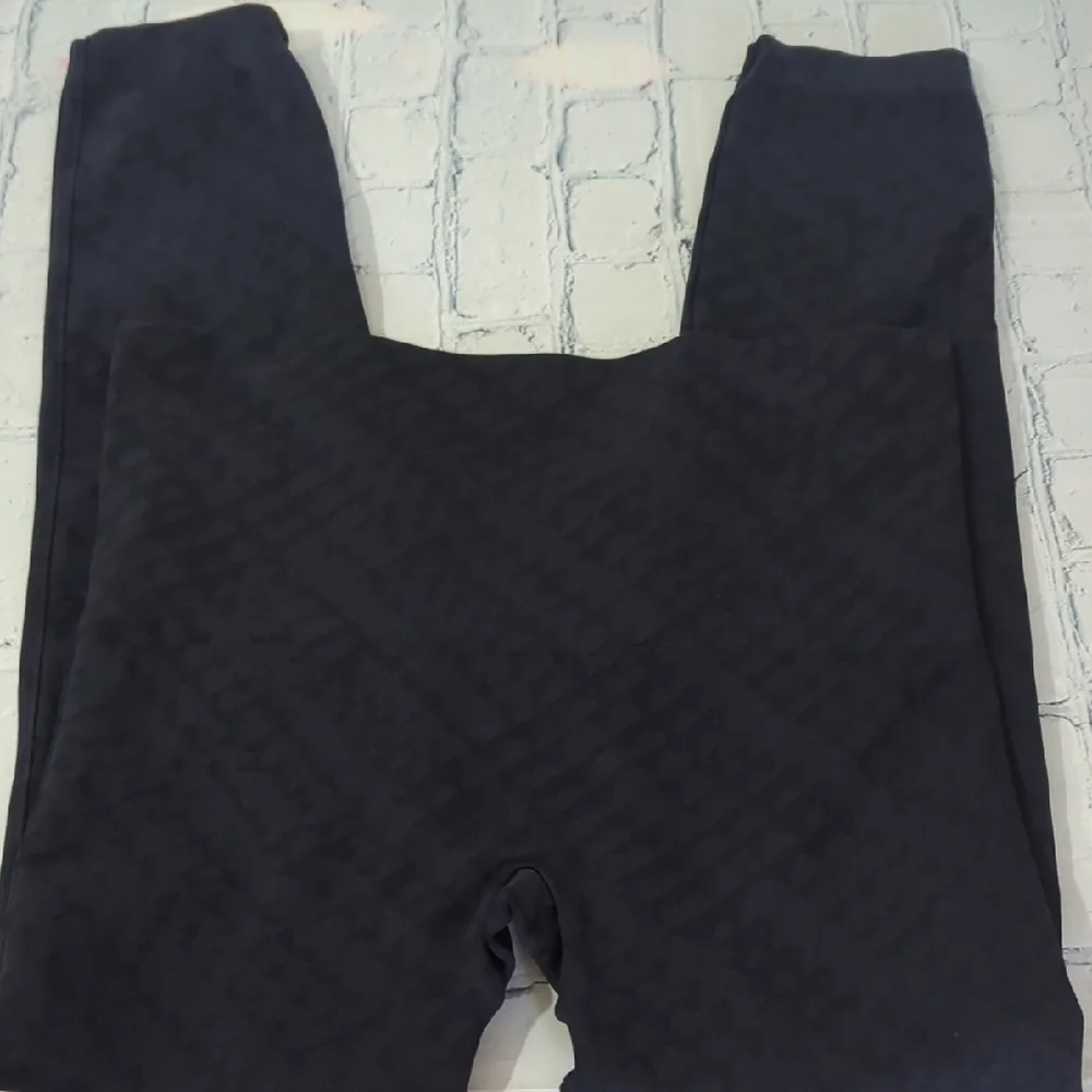 SPANX Shapewear  Black Argyle Patterned Warm Compression Leggings XL RN112121